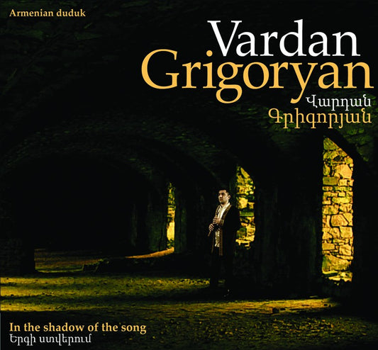 Pochette de :  IN THE SHADOW OF THE SONG  - VARDAN GRIGORYAN (CD)
