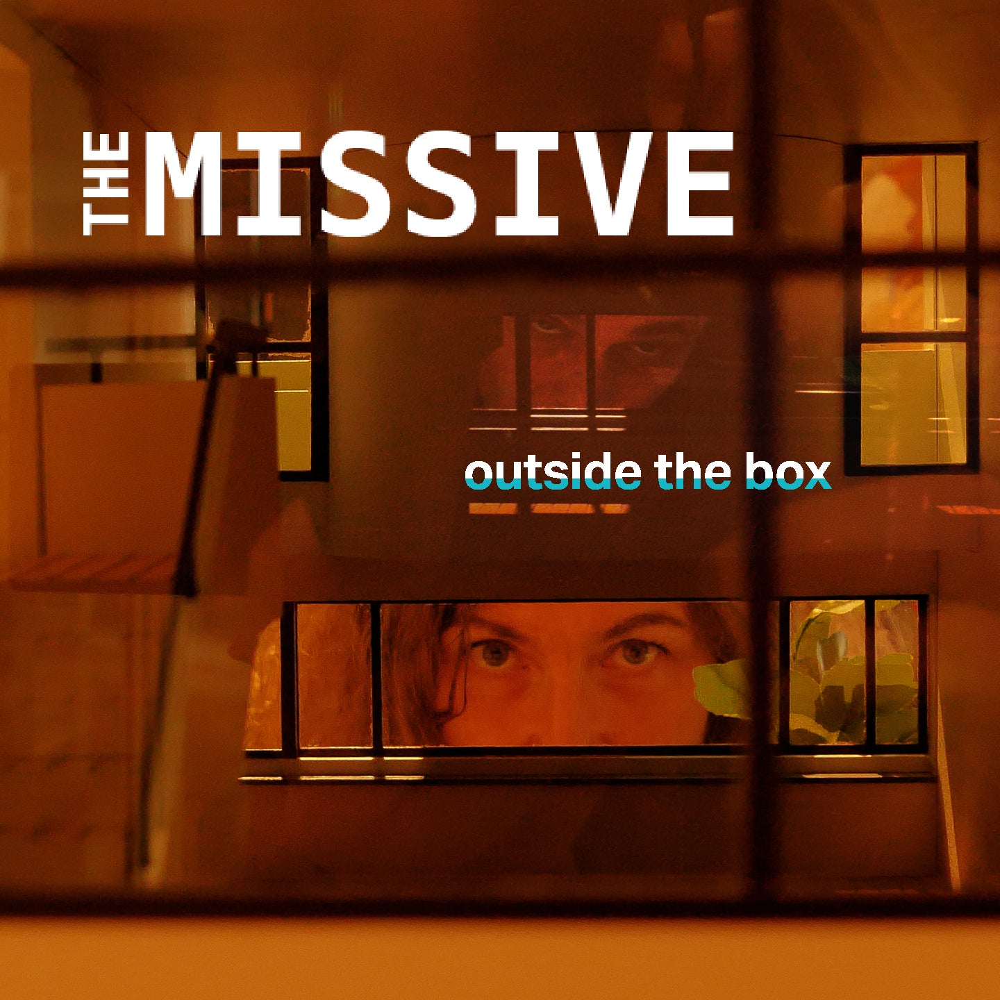 Pochette de : OUTSIDE THE BOX - THE MISSIVE (CD)