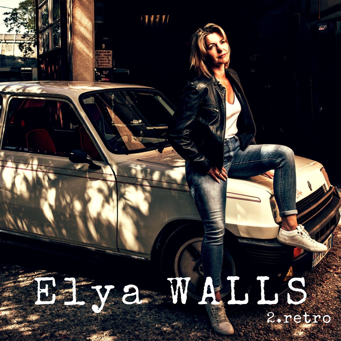 Pochette de : 2.RETRO - ELYA WALLS (VINYLE 33T)