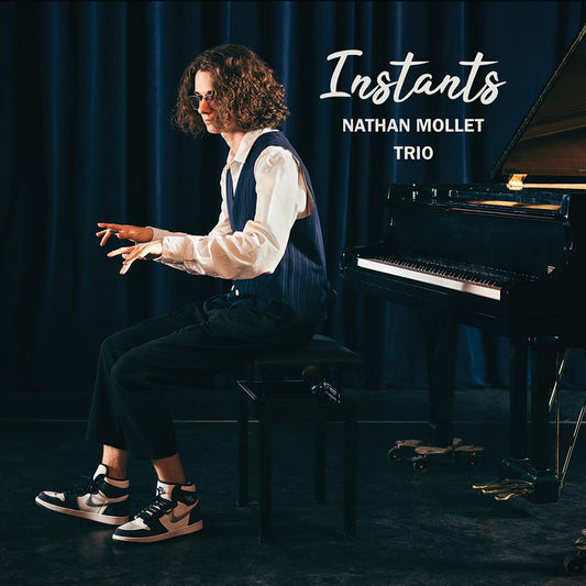 Pochette de : INSTANTS - NATHAN MOLLET TRIO (CD)